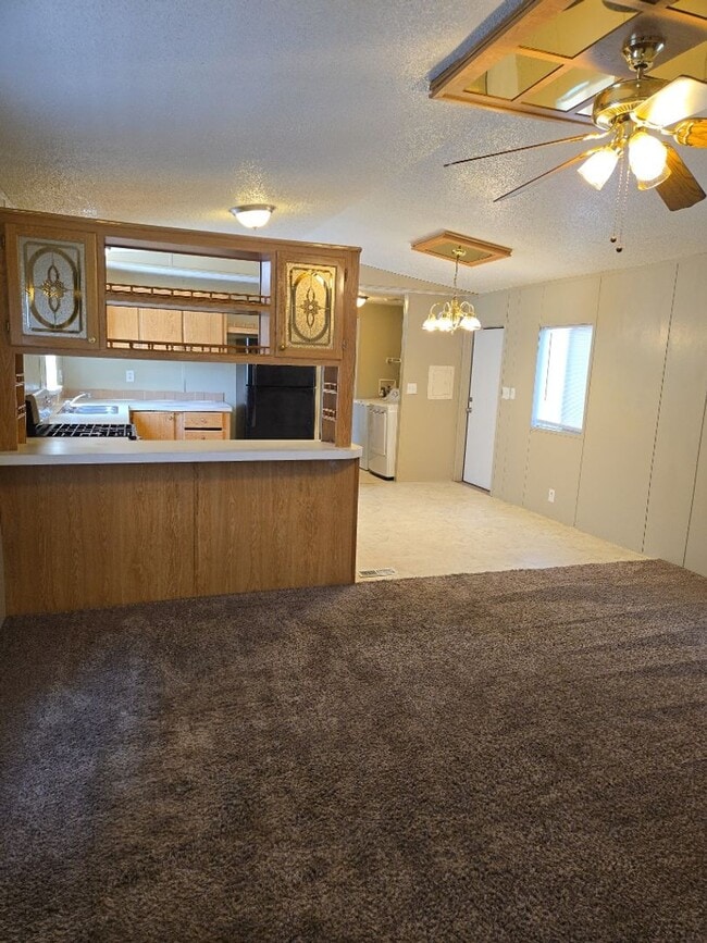 Building Photo - STUDENTS WELCOME! Old Town Fort Collins 3 Bed 2 Bath Mobile Home - Great Location
