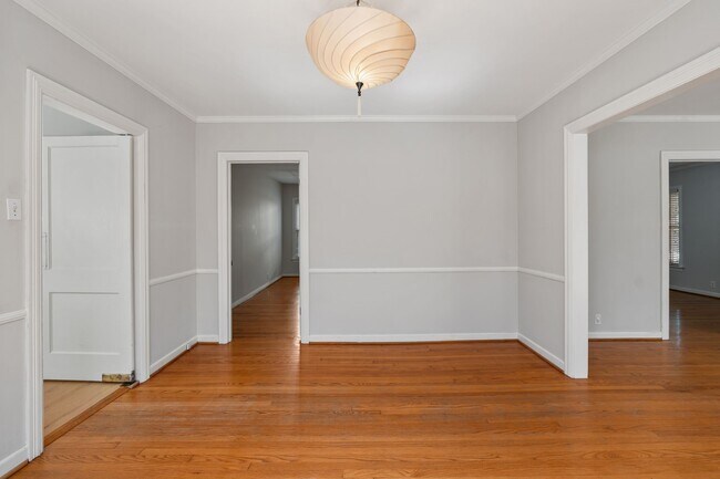 Foto del edificio - 2910 Plumb St