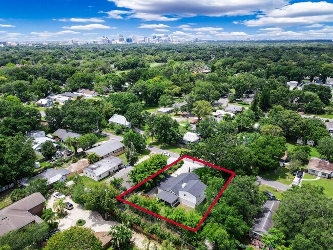 Foto del edificio - Hourglass District ~ Gorgeous 3/2.5 home w...