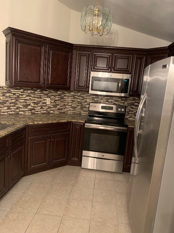 1211 White Lake Dr, Irving, TX 75060 House Rental in Irving, TX