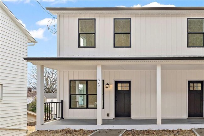 Foto del edificio - 379 Beaver St