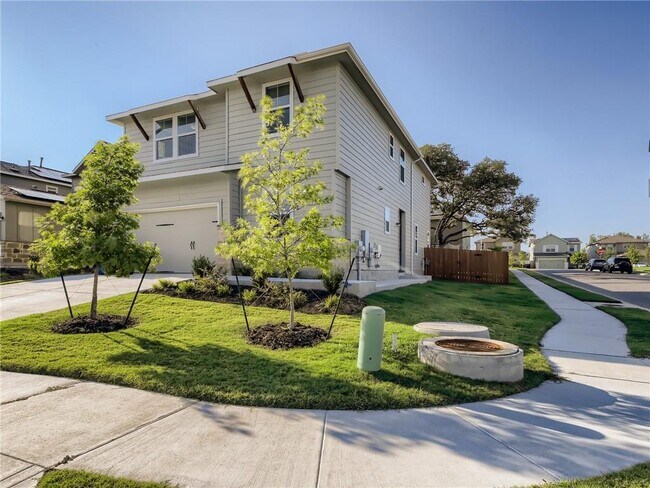 Building Photo - 1200 Winnie Dr