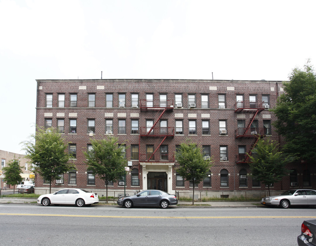 Building Photo - 8109 20th Ave