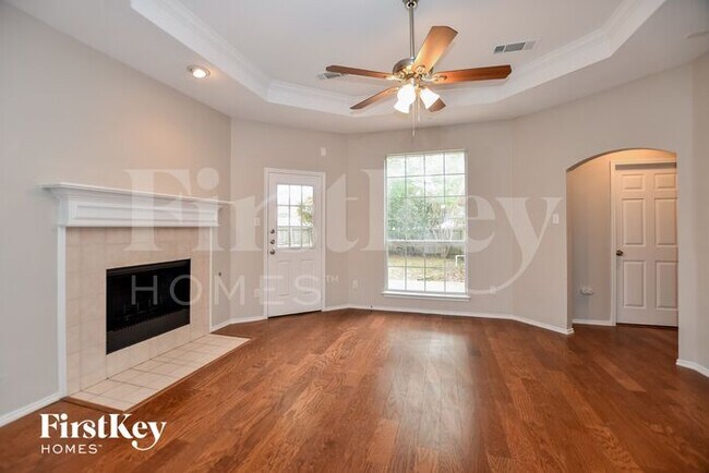 Foto del edificio - 2304 Wooten Pl