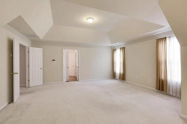 Foto del edificio - 1504 Longmont Dr