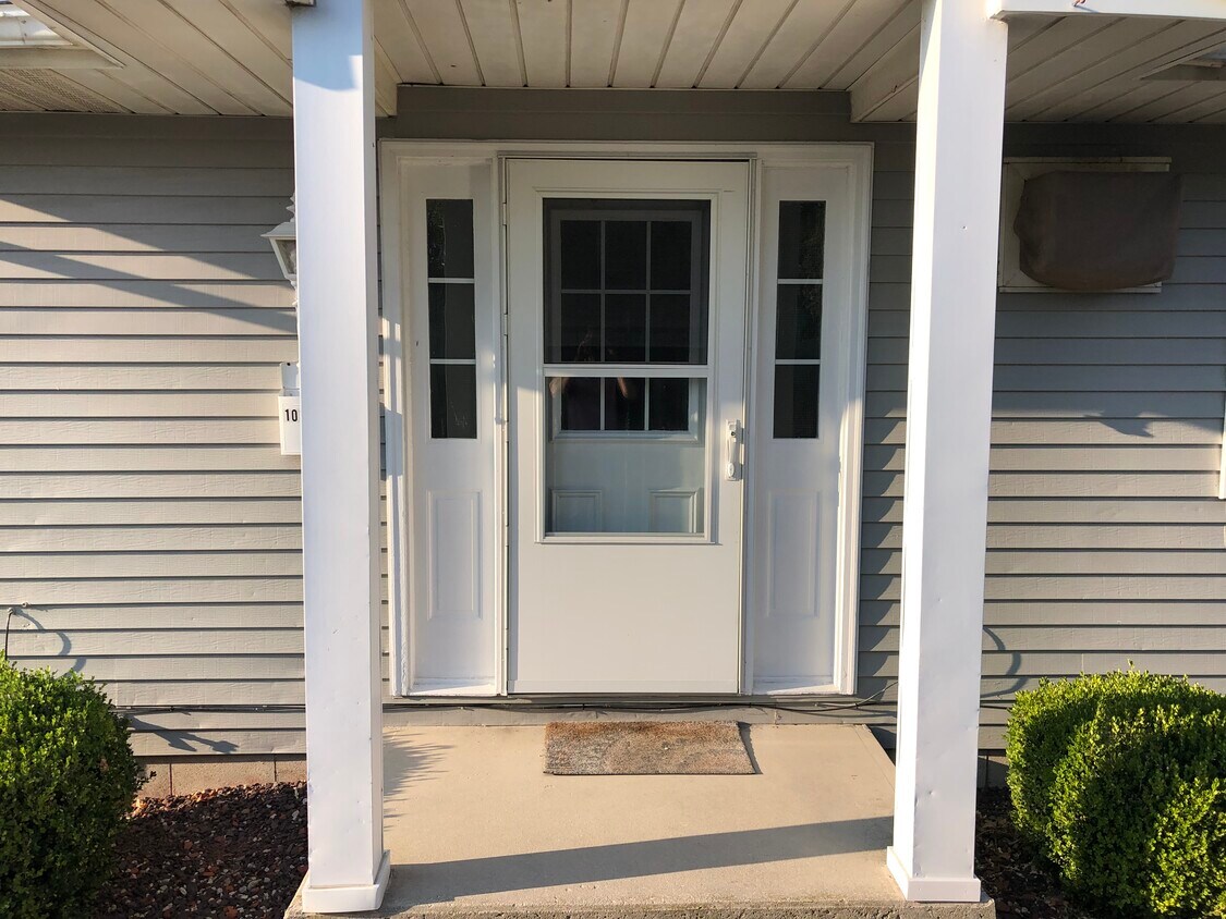 Front Door - 1015 Ebersole Blvd
