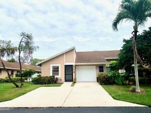 Foto principal - 8219 Summerbreeze Ln