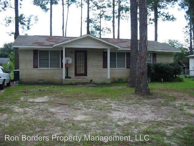 Primary Photo - 3 br, 1 bath House - 9 Redwood Cir