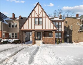 Building Photo - 2258 Northland Ave