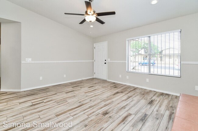 Foto del edificio - 3 br, 2 bath House - 9249 N Hampshire Drive