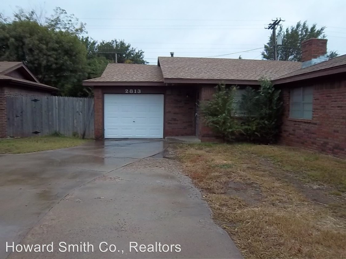 Primary Photo - 2 br, 2 bath House - 2813 Lawton Dr