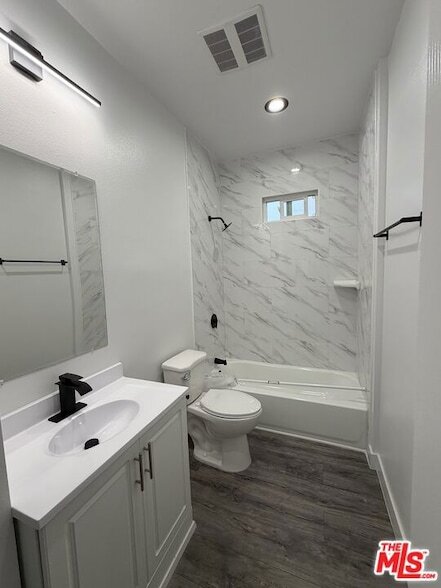 Photo - 8624 Graham Ave Apartment