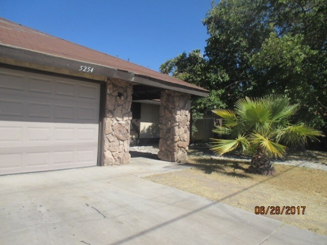 Foto del edificio - 5254 Swenson St