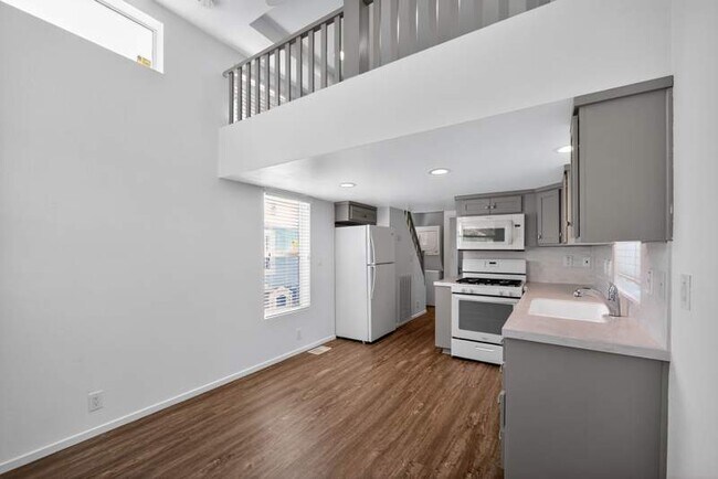 Foto del edificio - 121 1st Ave