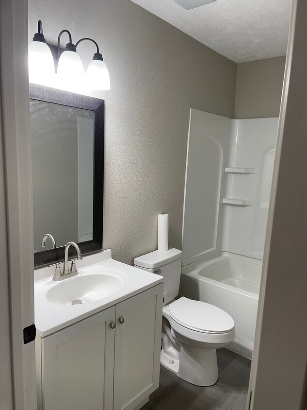 Building Photo - Sugar Wood