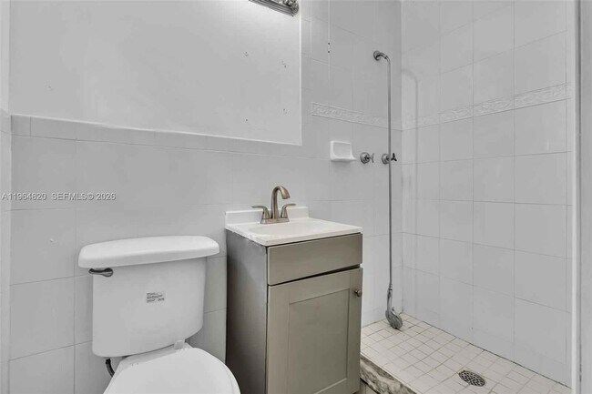 Building Photo - 4214 SW 49th Ct