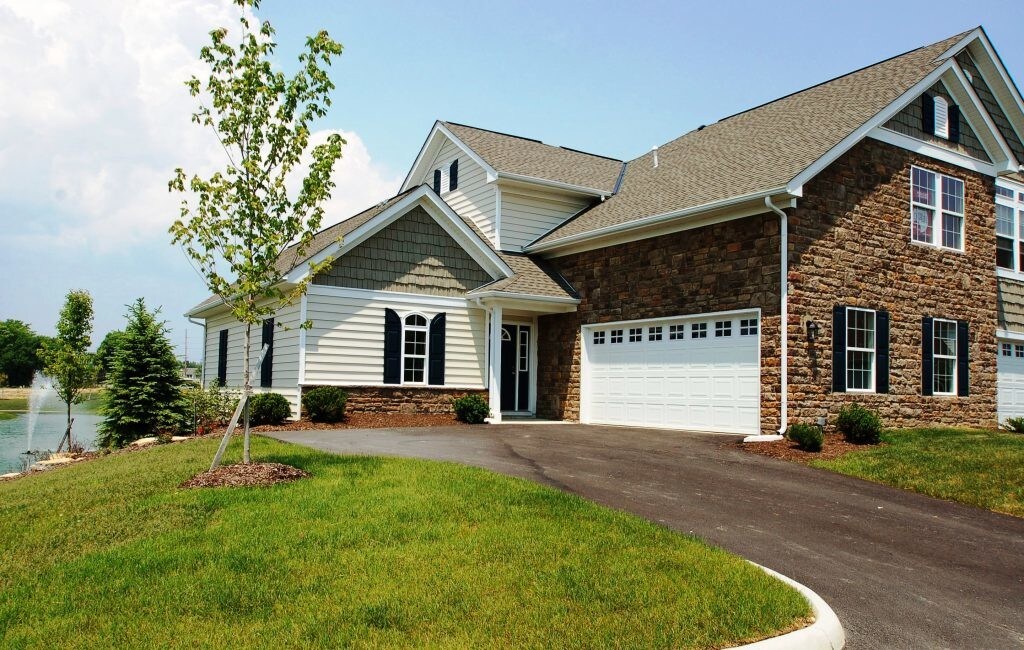 Primary Photo - 1603 Hampton Way