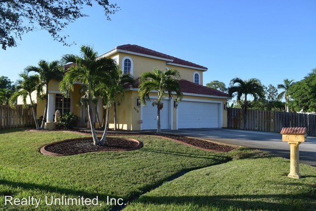 Foto del edificio - 4 br, 3.5 bath House - 3318 SW Blue Ct