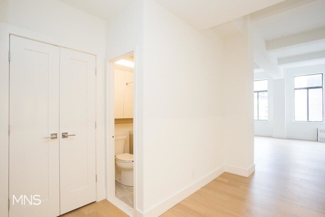Foto del edificio - 31 East 31st Street