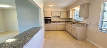 Foto del edificio - 1512 Picardy Cir