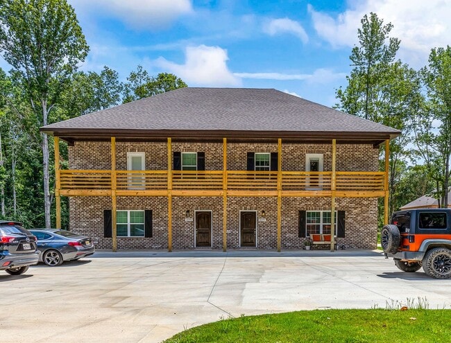 Building Photo - 800 Shell Toomer Pkwy