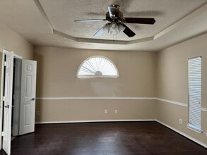 Building Photo - 5823 Grand Saline Dr