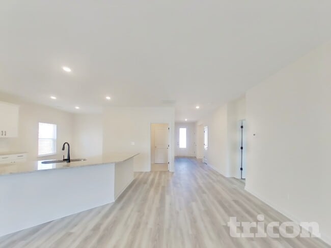 Building Photo - 3433 Arabian Farm Ln