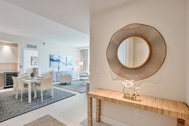 Foto del edificio - 3100 N Ocean Dr