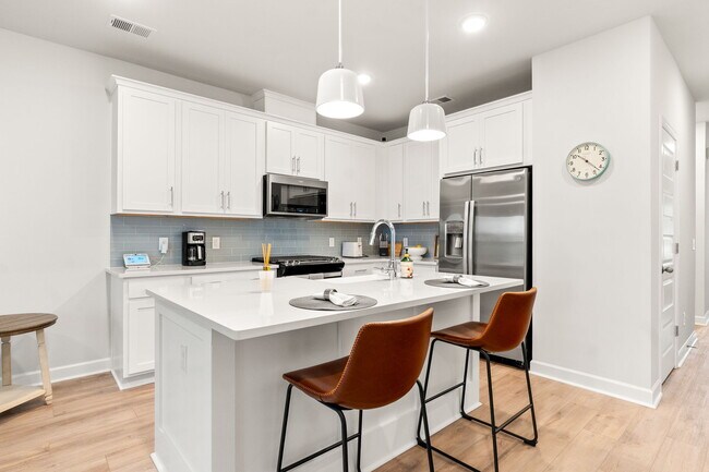 Foto del edificio - 825 Descartes St