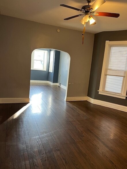 Building Photo - 1936 N Kimball Ave