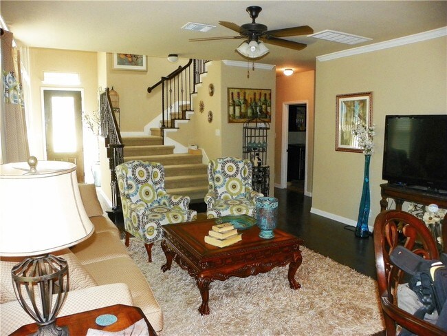 Foto del edificio - 413 Meadowlark St