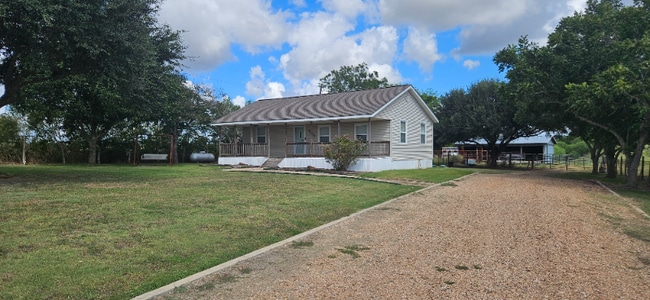 Building Photo - 5505 Chadwick-Hogan Rd
