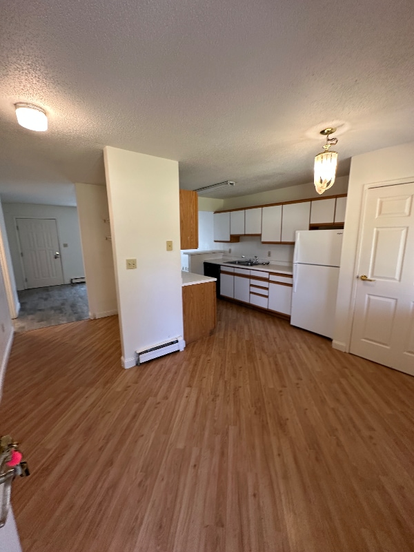 Foto principal - 1510 1st St E