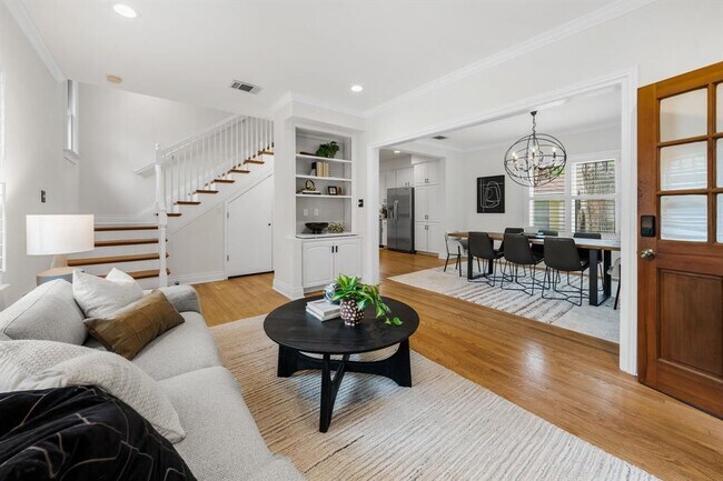 Foto del edificio - 512 E 49th St