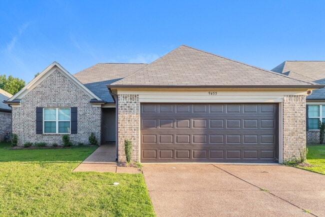 Building Photo - 9455 Darren Cir S