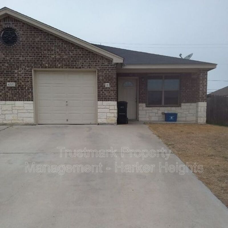 4207 Cambridge Dr Unit B, Killeen, TX 76549 Condo for Rent in Killeen