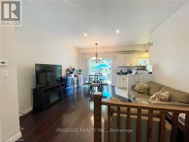 Photo du bâtiment - 935 Goderich St