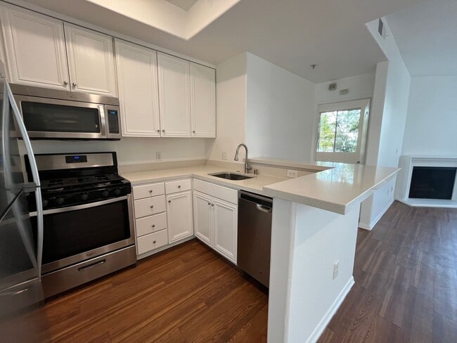 Interior Photo - 2245 Beverly Glen Blvd.
