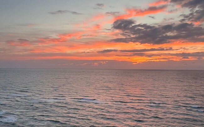 Foto del edificio - 5420 N Ocean Dr