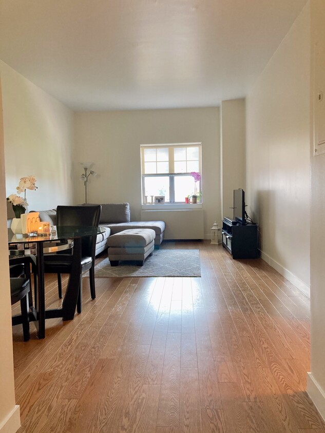 Foto del edificio - 75-25 153rd St