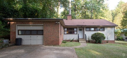 Building Photo - 1525 Fairmont Dr