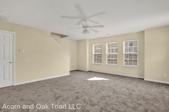 Building Photo - 3 br, 2.5 bath House - 117 Silhouette Drive