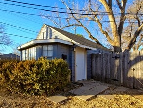 Building Photo - 2601 25th St