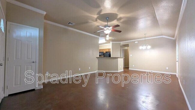 Foto del edificio - 502 B Pepper Spring Ct