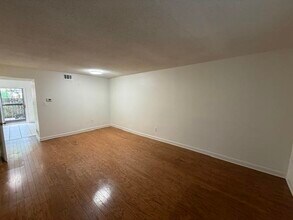 Building Photo - 5730 Quince Rd