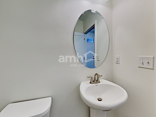 Foto del edificio - 4425 Hollow Stump Run