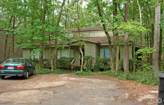 Rumba Lane Townhomes Apartments Tallahassee Fl Apartments Com
