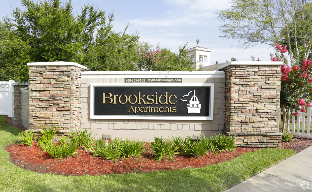 Foto principal - Brookside (Hallmark)