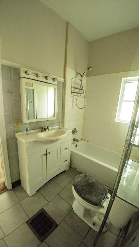 Foto del edificio - 3418 Seneca St