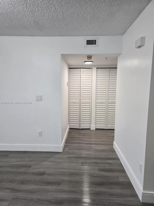 Foto del edificio - 20840 San Simeon Way